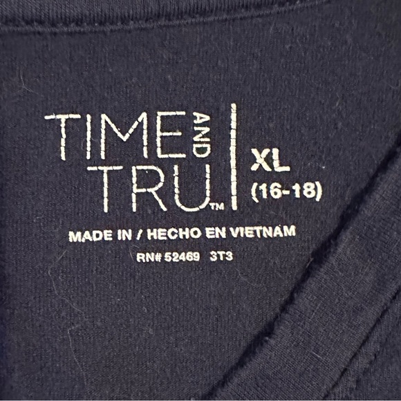 Time & Tru Tank Top - Picture 3 of 5